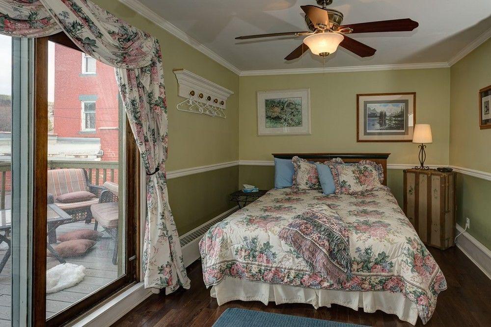 Coleman カントリー エンカウンターズ アコモデーションズ Bed & Breakfast エクステリア 写真