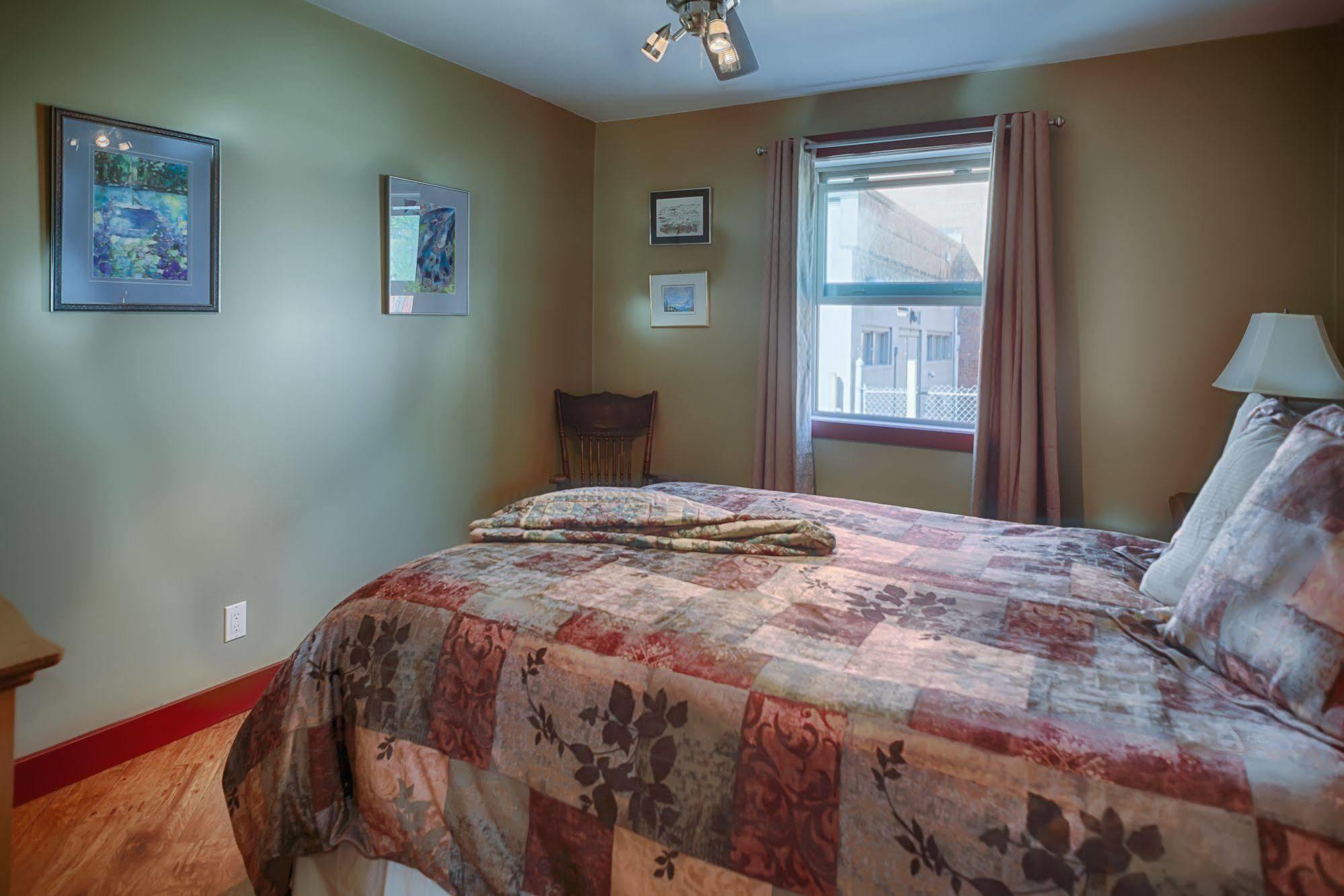 Coleman カントリー エンカウンターズ アコモデーションズ Bed & Breakfast エクステリア 写真